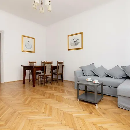 公寓 Powisle Superior By Bookinghost