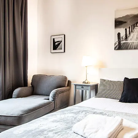 Powisle Superior By Bookinghost *