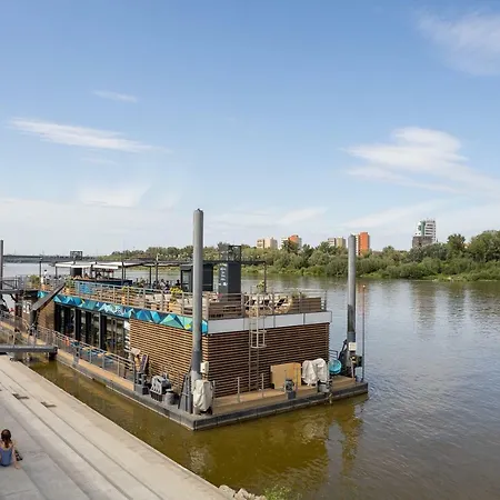 Powisle Superior By Bookinghost *