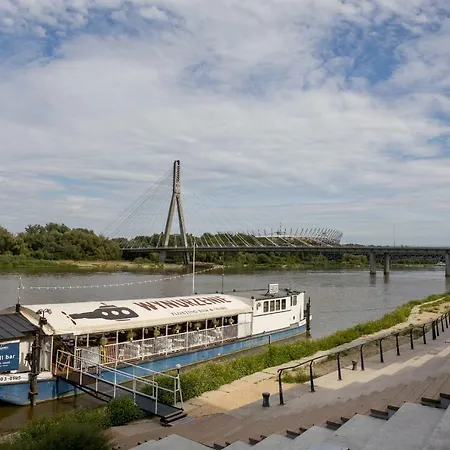 Powisle Superior By Bookinghost Daire Varşova